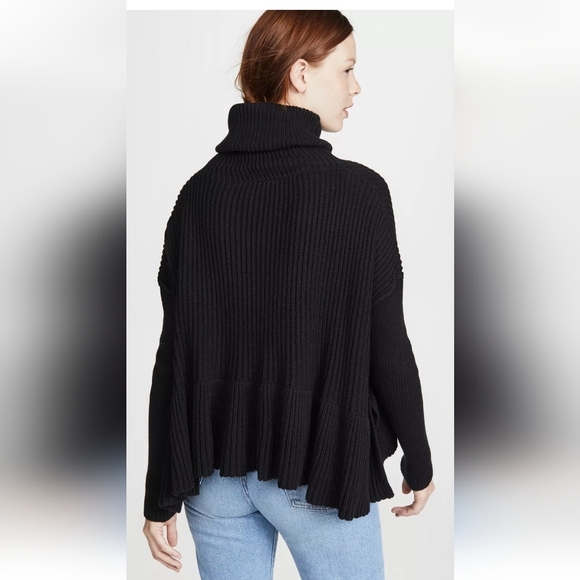 Free People Black Laye Cake Sweater Chunky Oversized Turtleneck Ruffle Hem Small - Picture 15 of 16